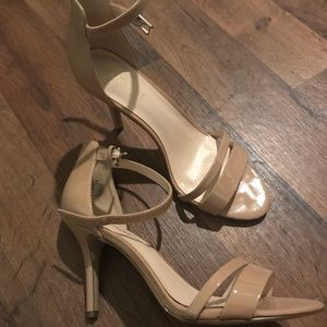 Nine West nude heels